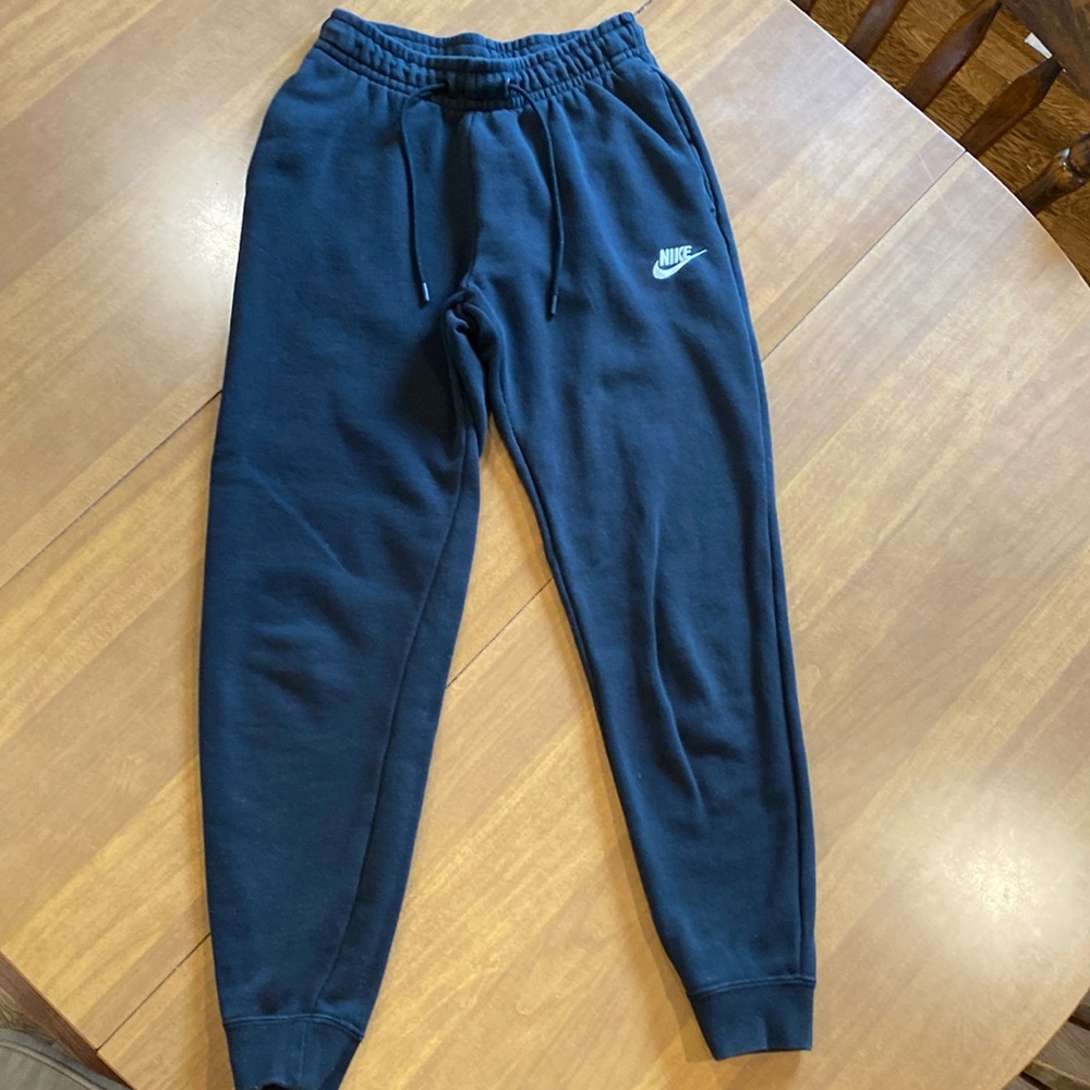 - Nike sweat pants.  Women’s.  XS